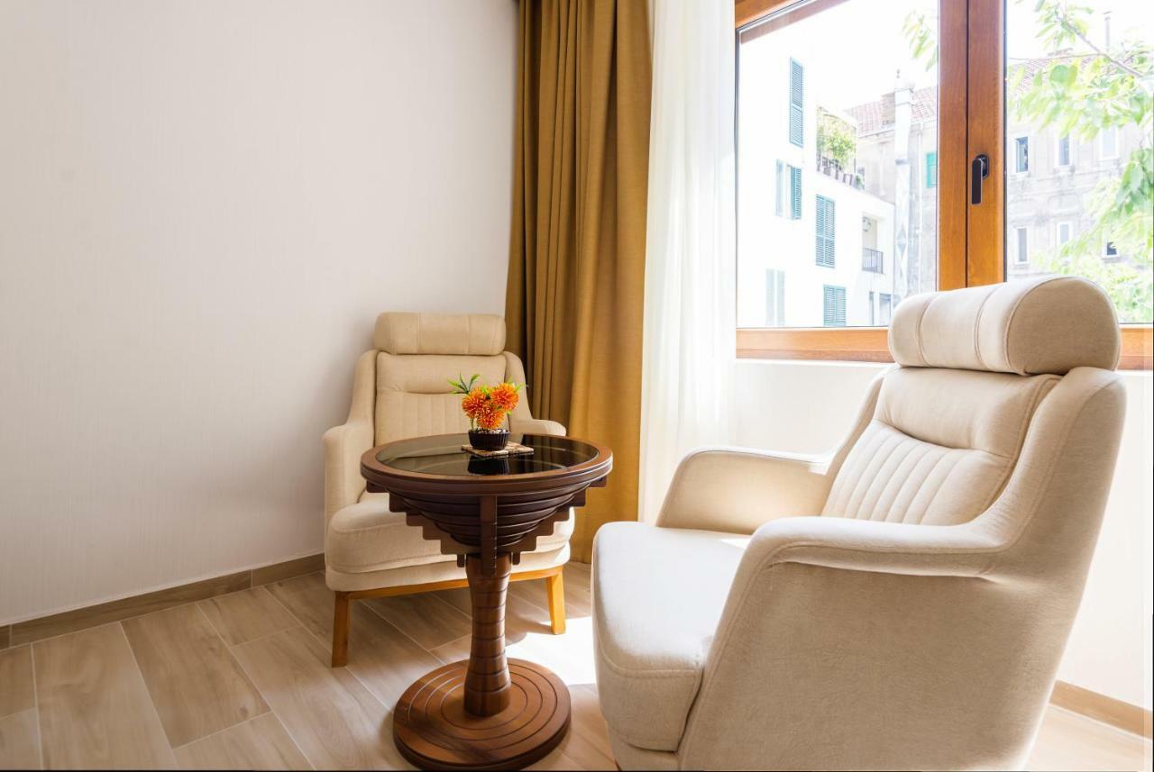 Waikiki Apartments ติวัต ภายนอก รูปภาพ