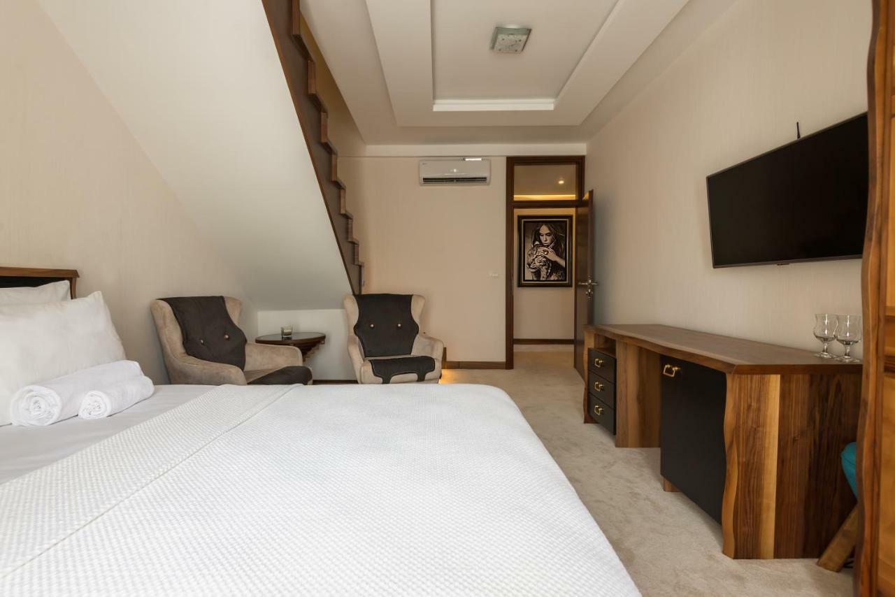 Waikiki Apartments ติวัต ภายนอก รูปภาพ